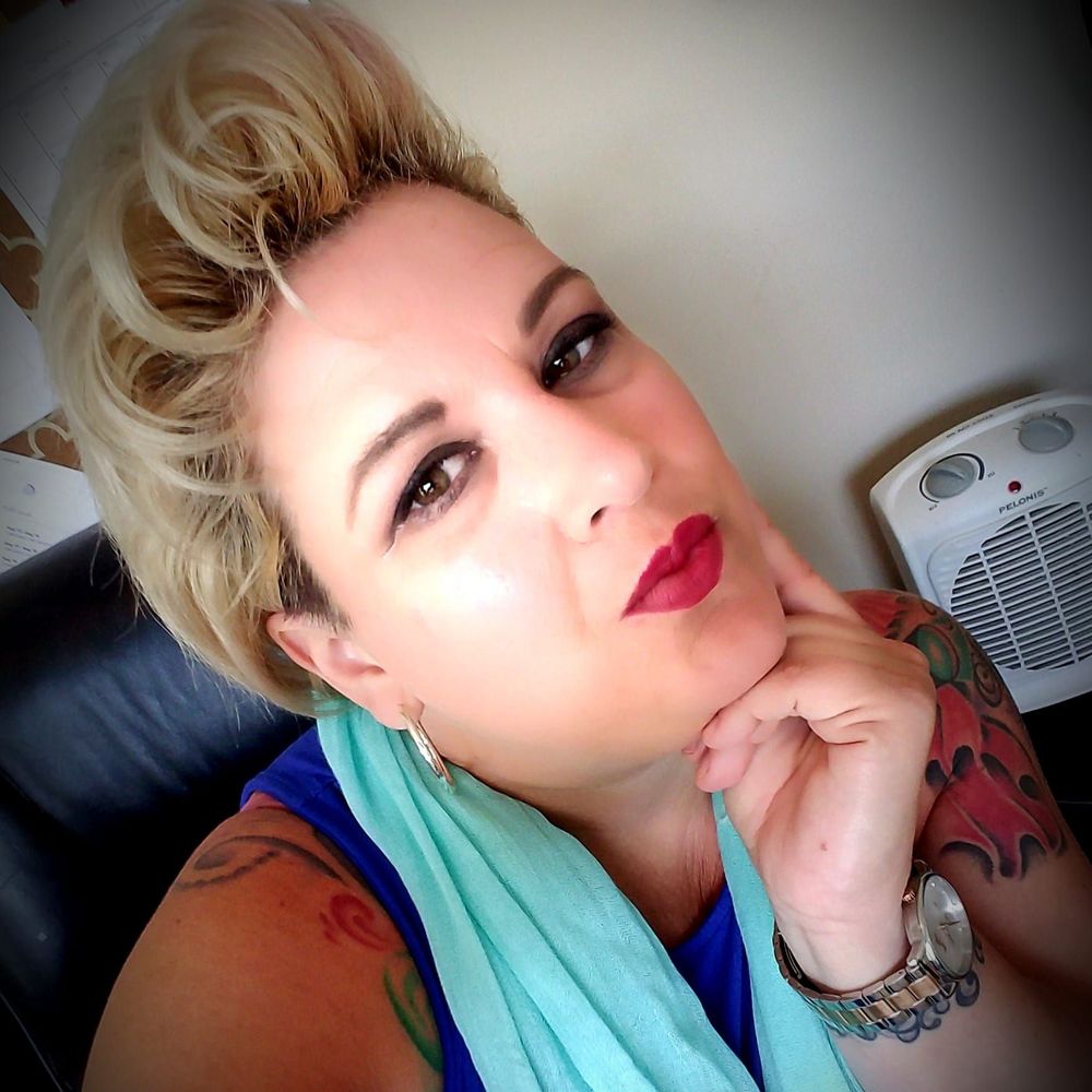 Meet your Posher, Stephanie